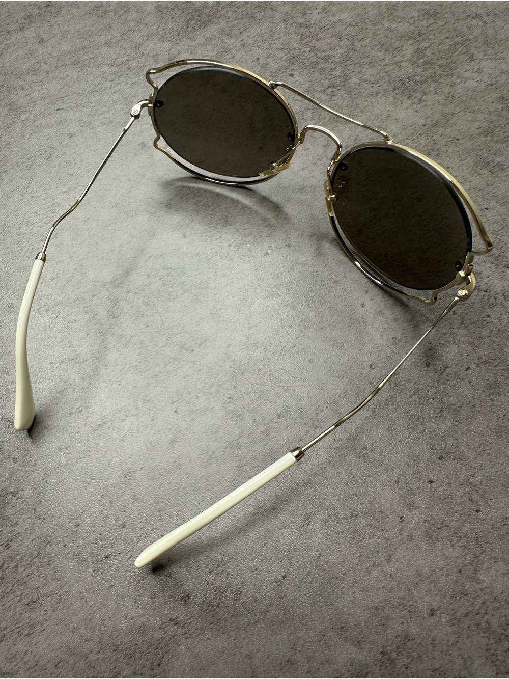 Miu Miu SMU 50S Scenique Gold Metal Oversized Round Sunglasses - Picture 2 of 9